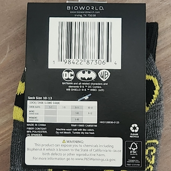 Batman & Superman Crew Socks β 2 Pairs β DC Comics β NWT comic book hero socks - Picture 8 of 9